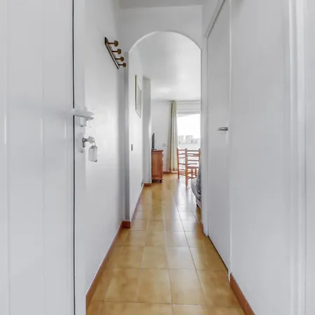 Ahinoa By Interhome Apartment Roses